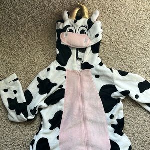 L/G (12-14) Secret Treasures Cow Onesie Pajamas/Sleepwear